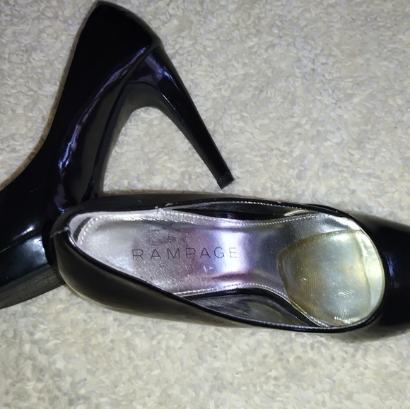 Rampage Black 🖤 heels - Picture 7 of 11